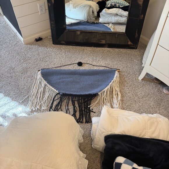 Blue Themed Dorm Decor - Picture 6 of 7